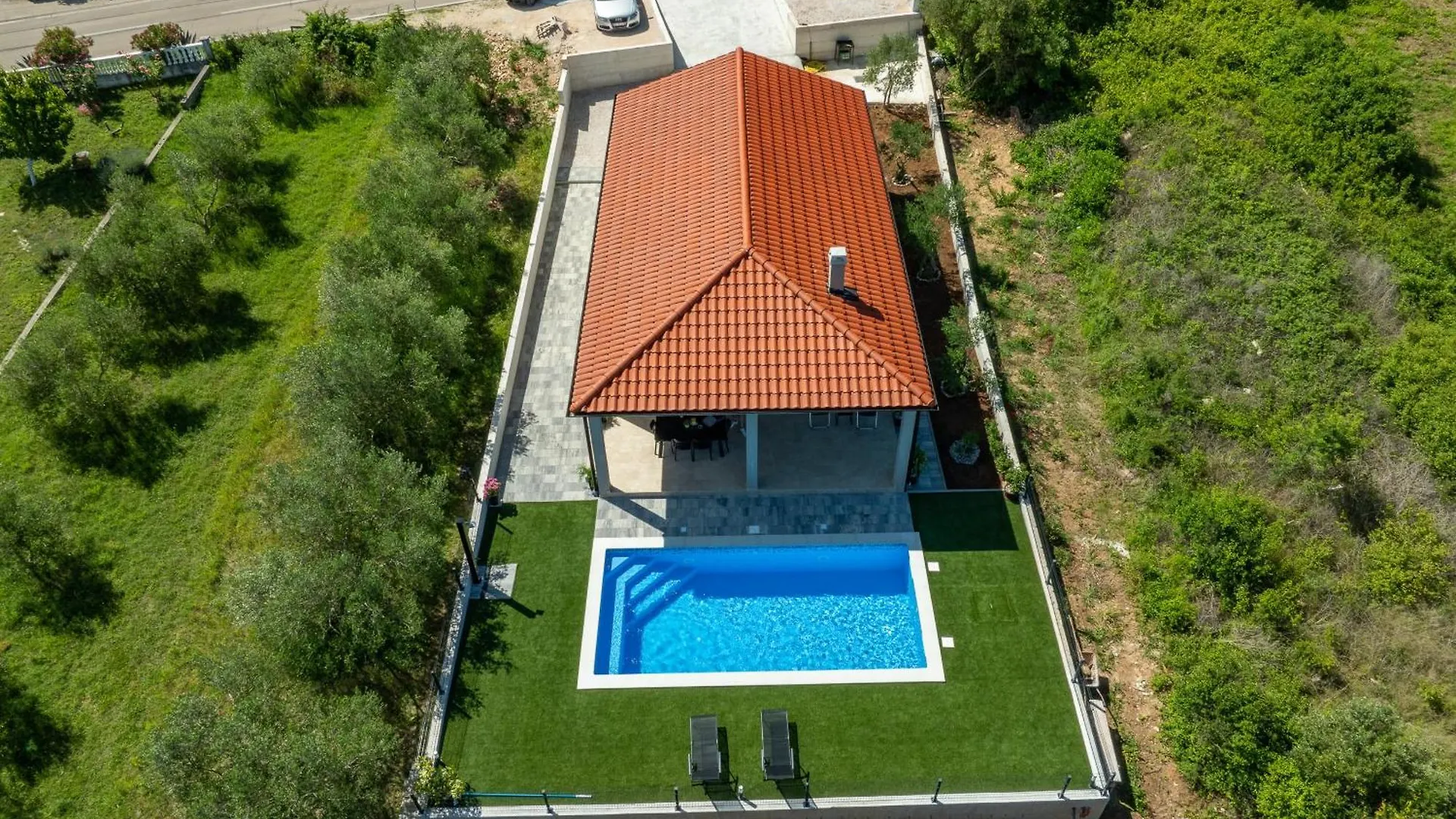 Holiday Home Bonato With Pool Krneza